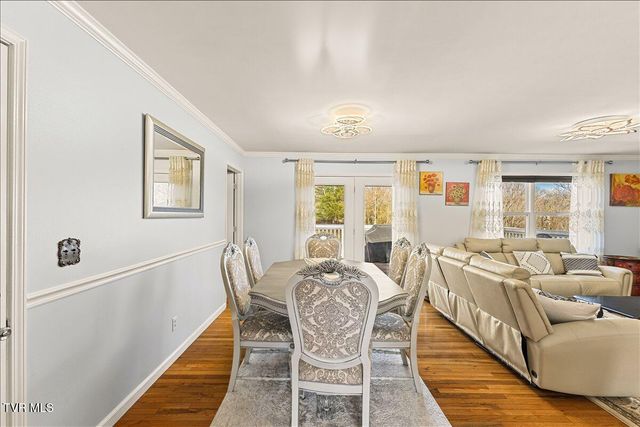 1605 Southwest Avenue, Johnson City, TN 37604