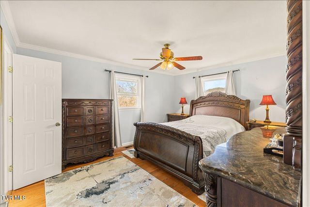 1605 Southwest Avenue, Johnson City, TN 37604