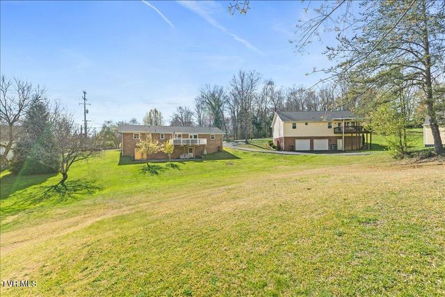 1605 Southwest Avenue, Johnson City, TN 37604