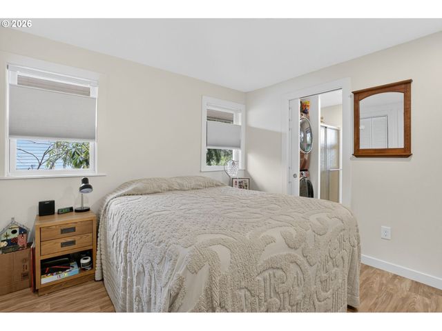 504 MEADOW VIEW Rd, Forest Grove, OR 97116