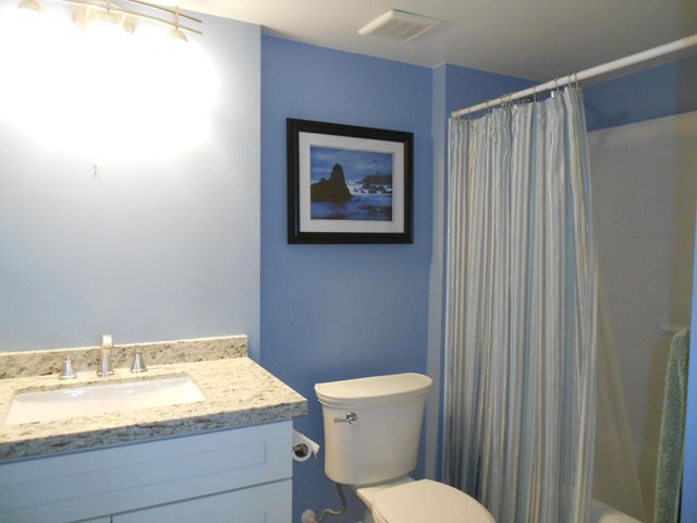 1000 Scotia Drive 304, Hypoluxo, FL 33462