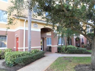 1000 Scotia Drive 304, Hypoluxo, FL 33462