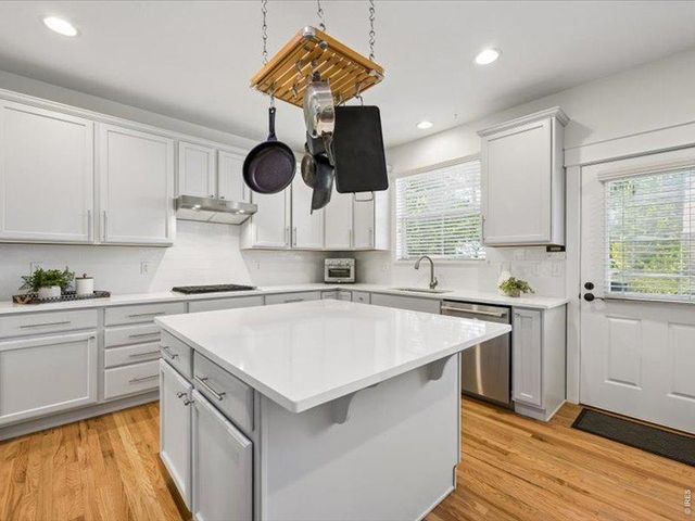 8775 E 28th Ave, Denver, CO 80238
