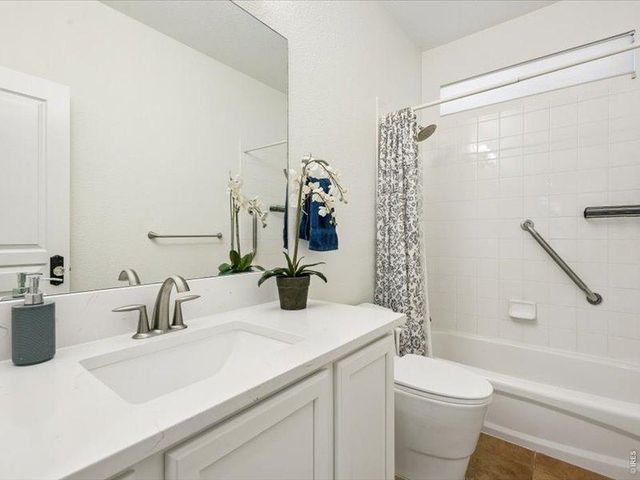 8775 E 28th Ave, Denver, CO 80238