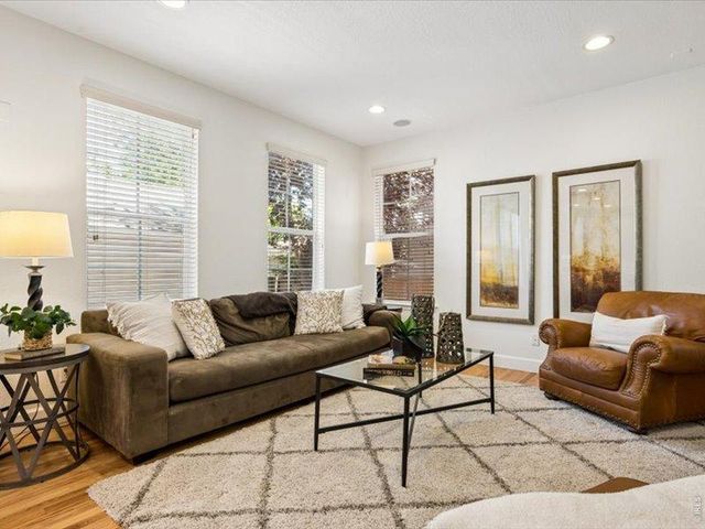 8775 E 28th Ave, Denver, CO 80238