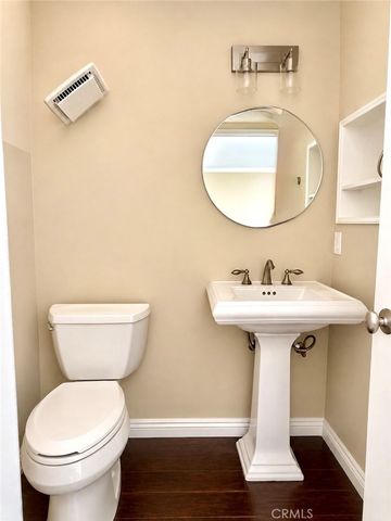 25 Sand Dollar Court, Newport Beach, CA 92663