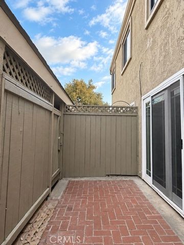 25 Sand Dollar Court, Newport Beach, CA 92663