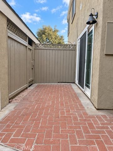 25 Sand Dollar Court, Newport Beach, CA 92663