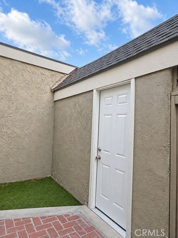 25 Sand Dollar Court, Newport Beach, CA 92663