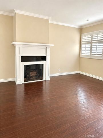 25 Sand Dollar Court, Newport Beach, CA 92663