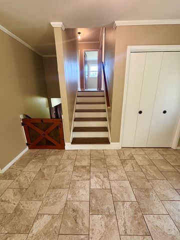 2203 Stonebridge Rd., Dothan, AL 36301