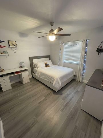 7108 HAWKS NEST Terrace, Riviera Beach, FL 33407