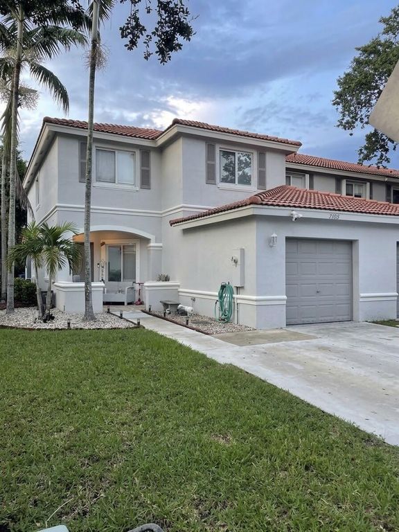 7108 HAWKS NEST Terrace, Riviera Beach, FL 33407