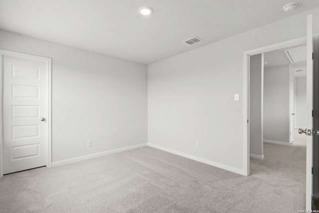 13602 Helton Pass, St Hedwig, TX 78152