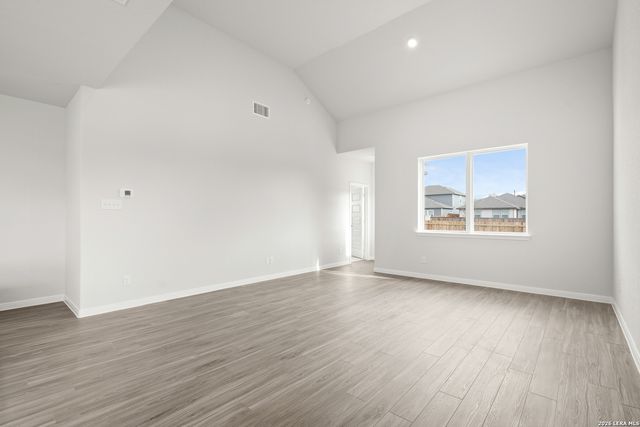 13602 Helton Pass, St Hedwig, TX 78152