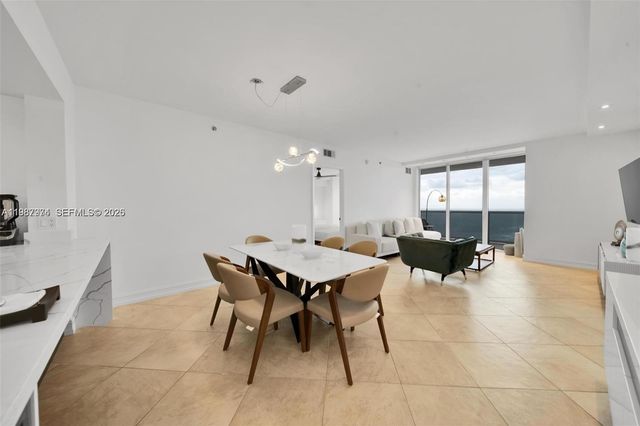 1830 S Ocean Drive 4704, Hallandale Beach, FL 33009