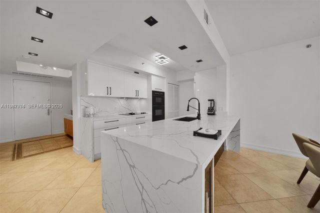 1830 S Ocean Drive 4704, Hallandale Beach, FL 33009