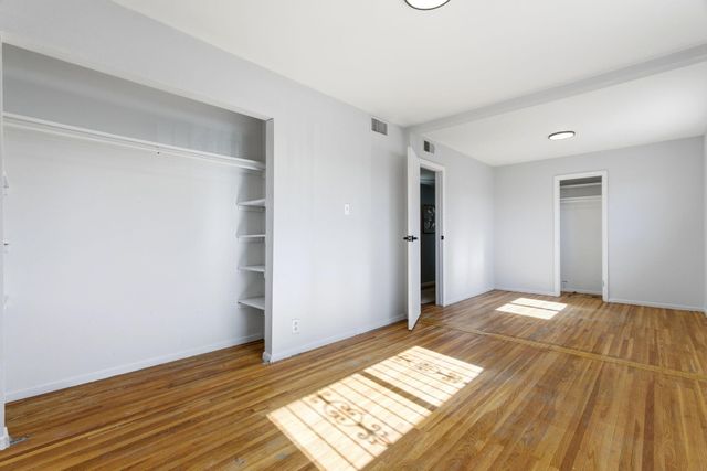 3909 Hilton Avenue NE, Albuquerque, NM 87110