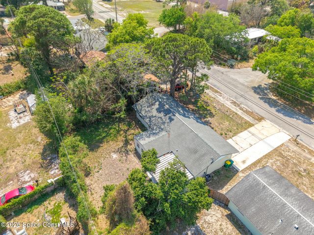 1424 Pineda Street, Cocoa, FL 32922