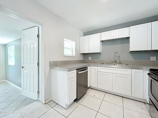 1424 Pineda Street, Cocoa, FL 32922