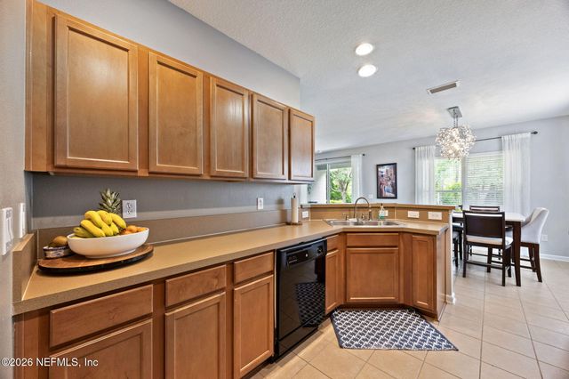 176 S ARABELLA Way, Jacksonville, FL 32259