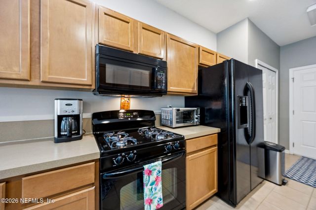 176 S ARABELLA Way, Jacksonville, FL 32259
