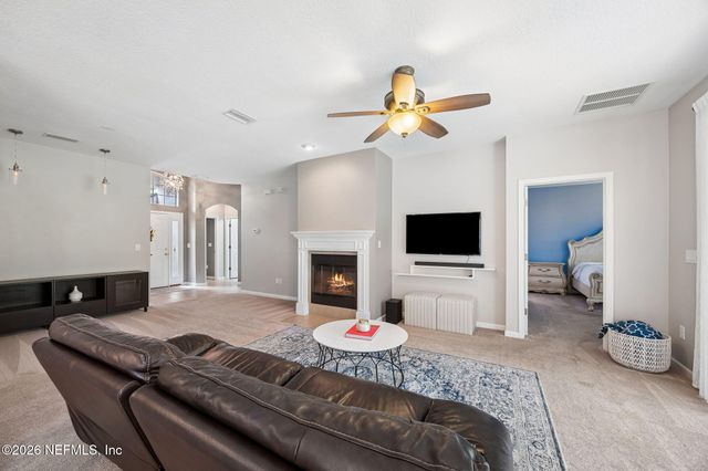 176 S ARABELLA Way, Jacksonville, FL 32259