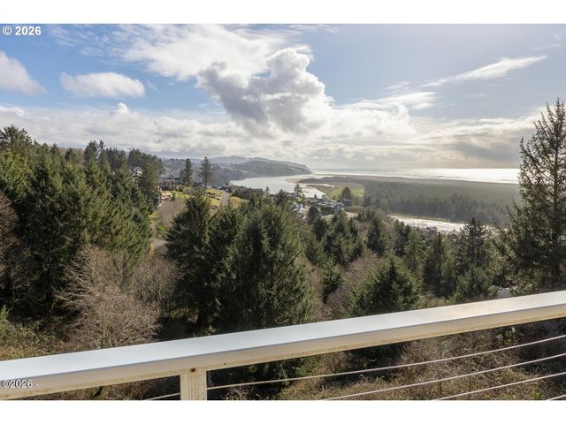 7415 E Summit Road, Pacific City, OR 97135