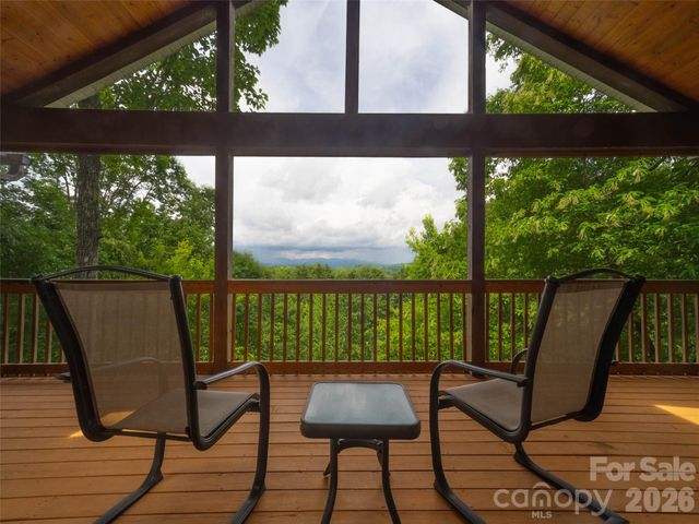 20 Adohi Court, Brevard, NC 28712