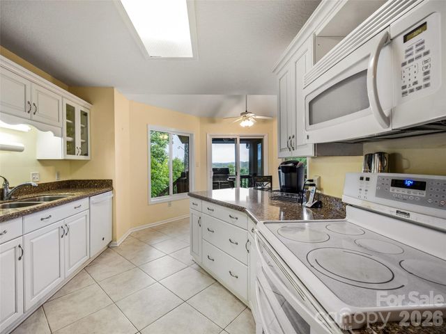20 Adohi Court, Brevard, NC 28712