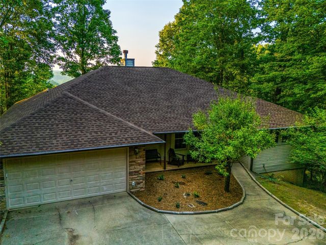 20 Adohi Court, Brevard, NC 28712
