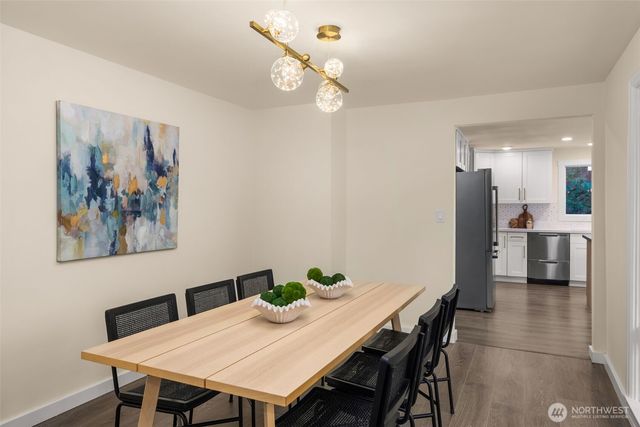2137 N 128TH Street, Seattle, WA 98133