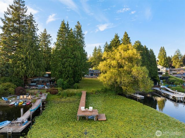 2137 N 128TH Street, Seattle, WA 98133