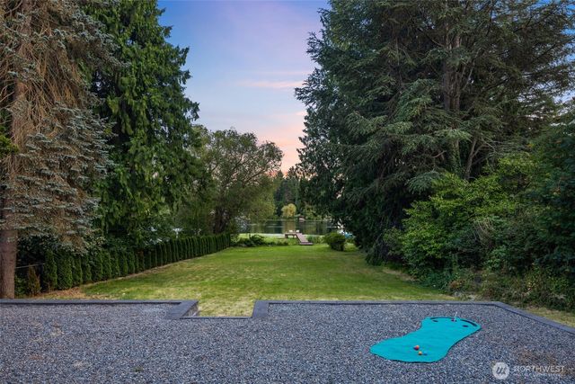 2137 N 128TH Street, Seattle, WA 98133