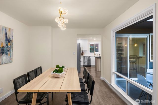 2137 N 128TH Street, Seattle, WA 98133