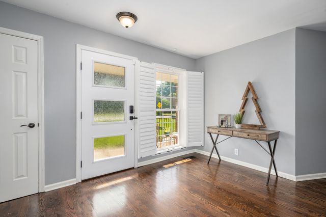 2607 Regency Park Dr, Murfreesboro, TN 37129