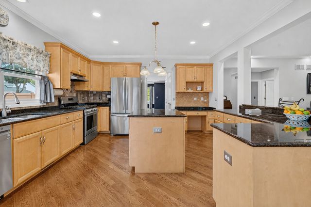 4344 Elm Street, Downers Grove, IL 60515