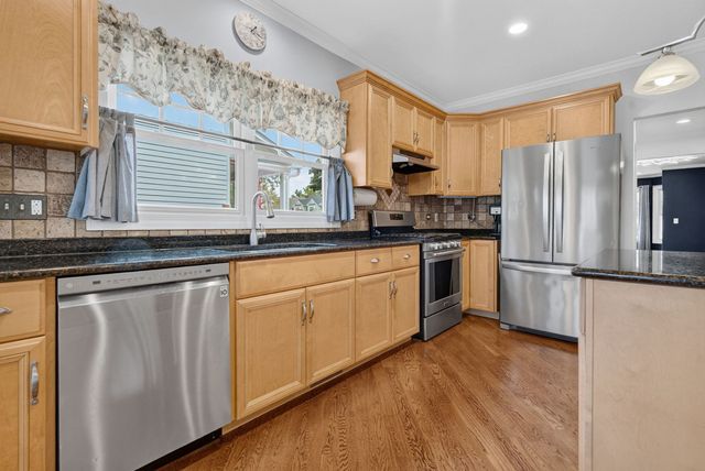 4344 Elm Street, Downers Grove, IL 60515