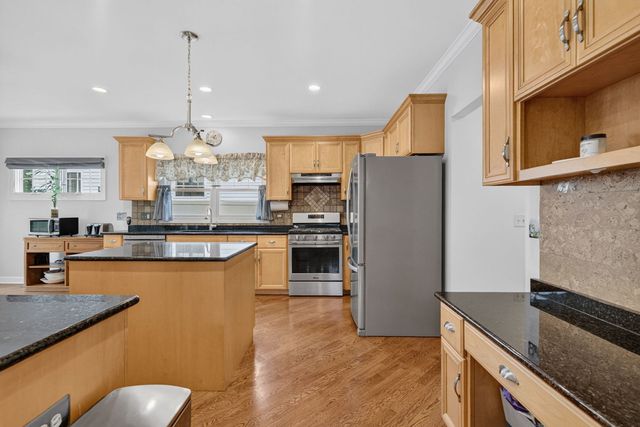 4344 Elm Street, Downers Grove, IL 60515