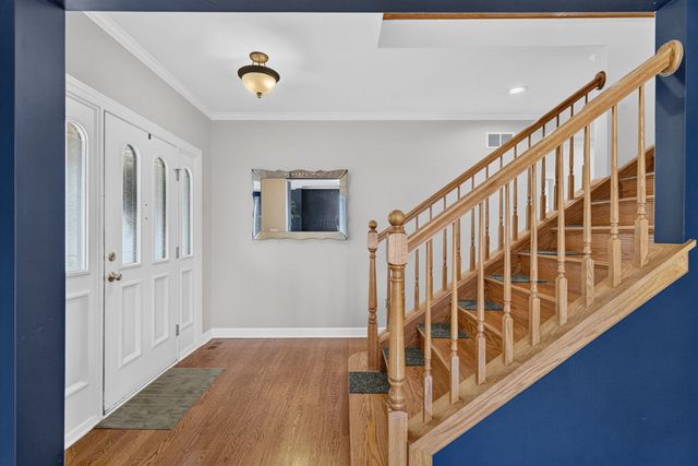 4344 Elm Street, Downers Grove, IL 60515