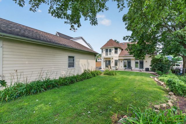 4344 Elm Street, Downers Grove, IL 60515