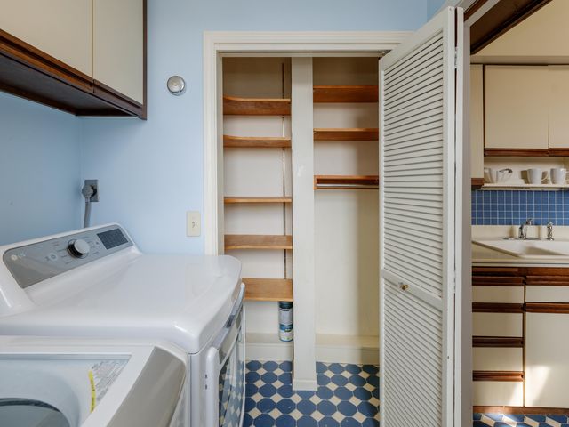 471 W South Street 207, Kalamazoo, MI 49007