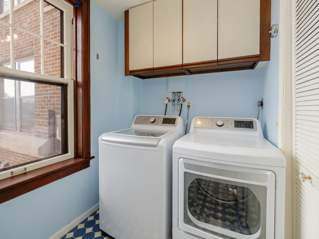 471 W South Street 207, Kalamazoo, MI 49007