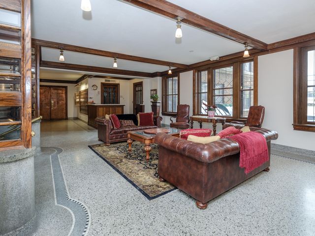 471 W South Street 207, Kalamazoo, MI 49007