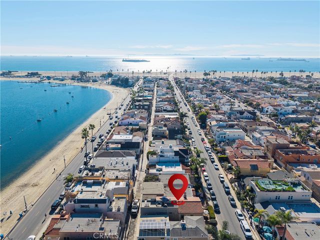 174 Claremont, Long Beach, CA 90803