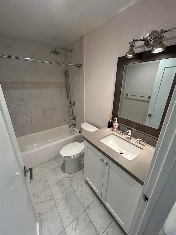 Image 14 of property listing at 4672 Kansas Street 3, San Diego, CA 92116