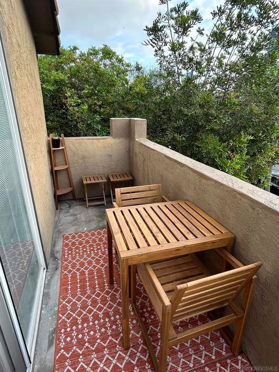 Image 16 of property listing at 4672 Kansas Street 3, San Diego, CA 92116