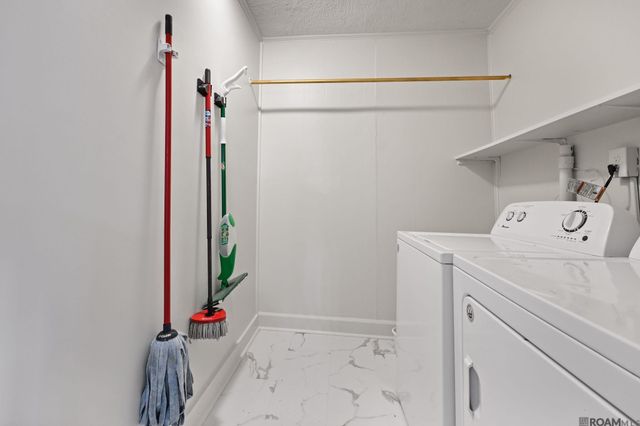 1451 Aberdeen Ave, Baton Rouge, LA 70808