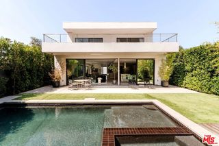 1716 Amherst Avenue, Los Angeles, CA 90025