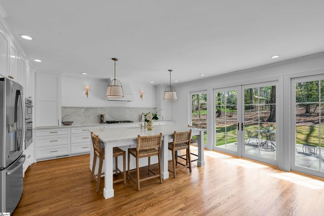 9 Springdale Lane, Spartanburg, SC 29302